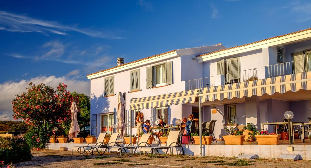 Villa Pischinas Magomadas Exteriér fotografie