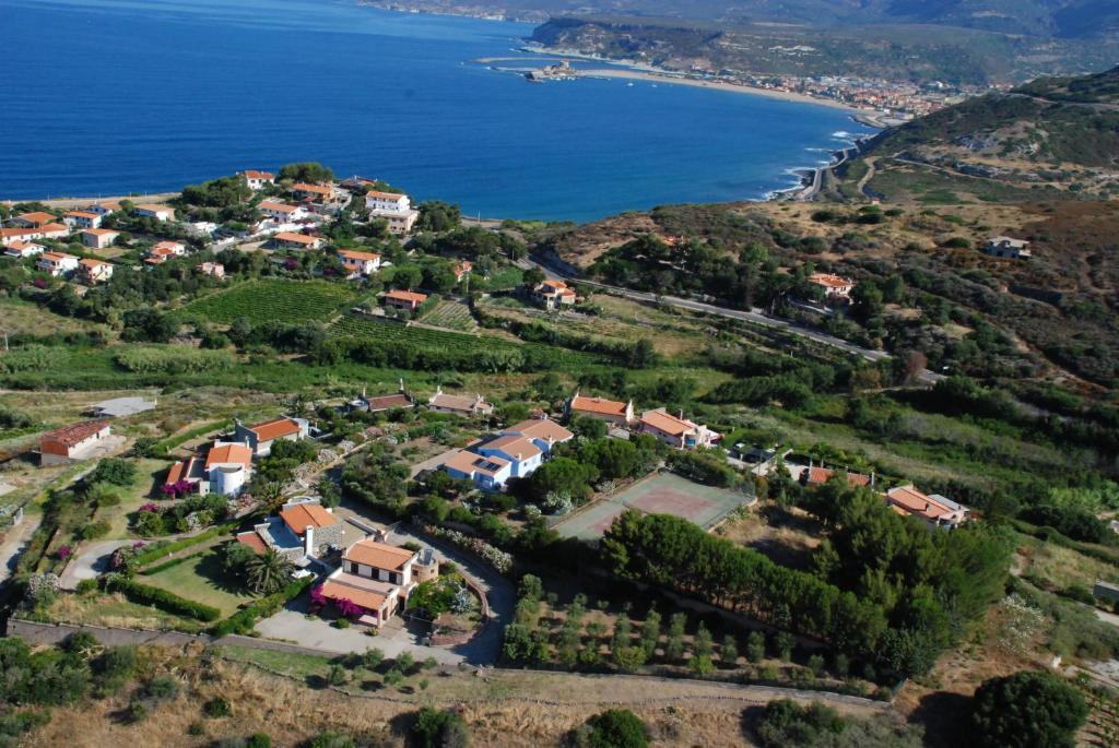 Villa Pischinas Magomadas Exteriér fotografie