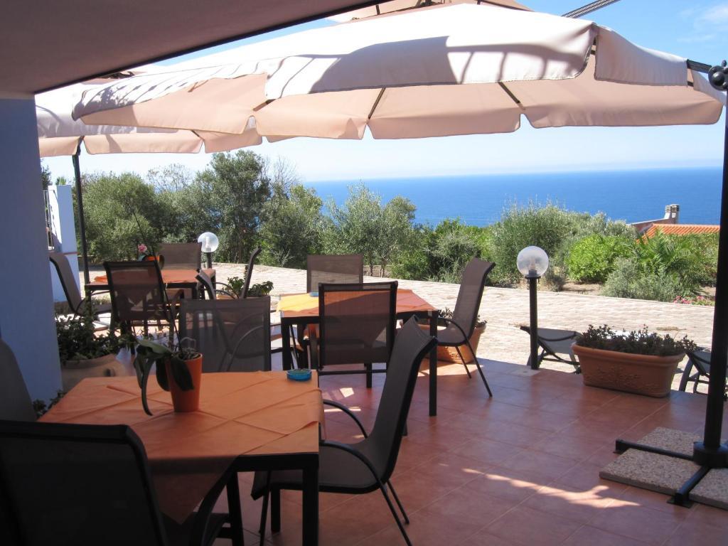 Villa Pischinas Magomadas Exteriér fotografie