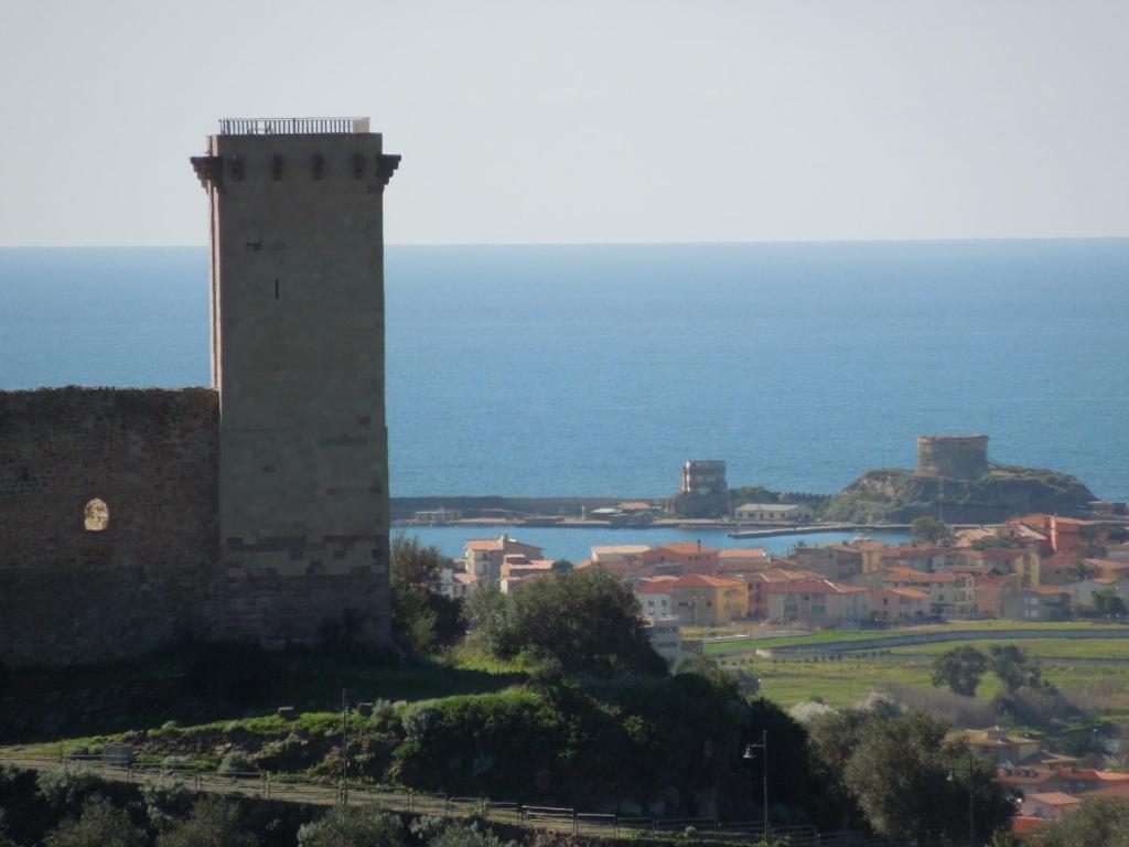 Villa Pischinas Magomadas Exteriér fotografie